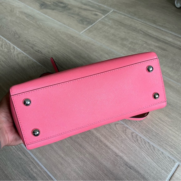 Michael Kors Cynthia Medium Convertible Saffiano Leather Satchel - Picture 8 of 9